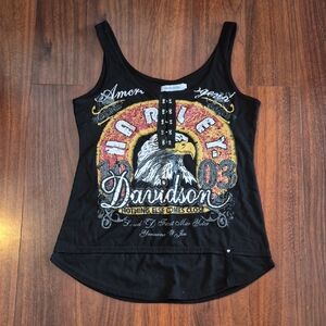 MISSLOOK Black Graphic Eagle Tank Top with Yellow and Red Accent